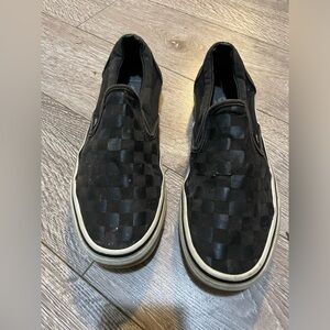 Vans black checkered